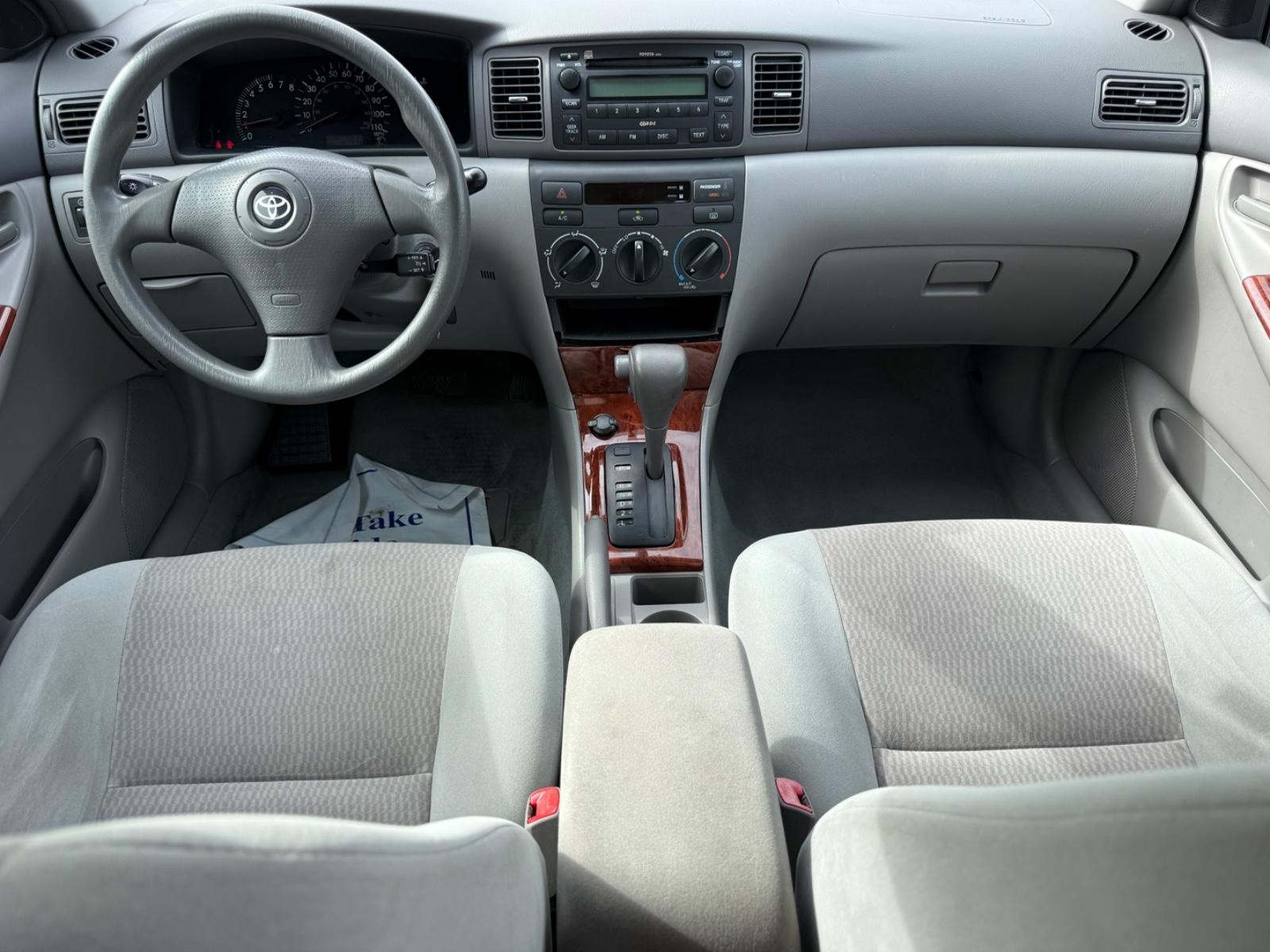 Toyota Corolla Vehicle Image 11