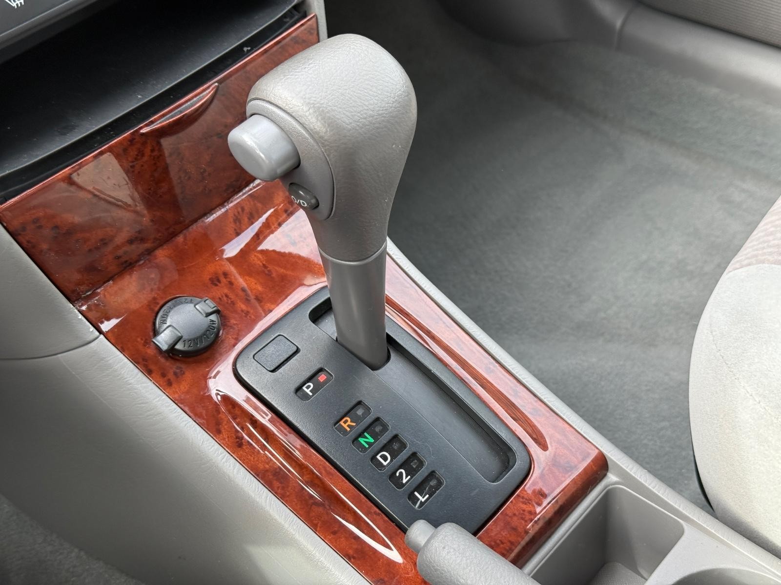 Toyota Corolla Vehicle Image 15