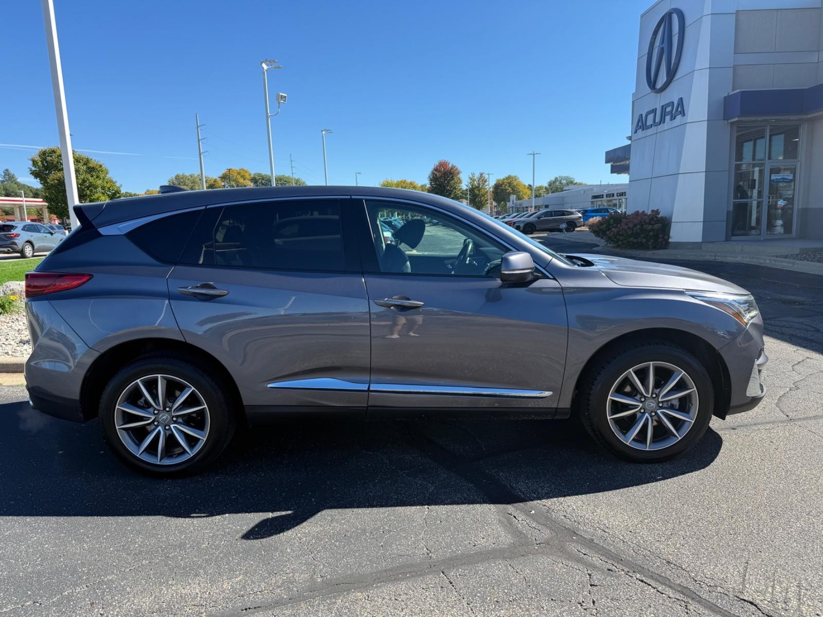 Acura RDX Vehicle Image 02