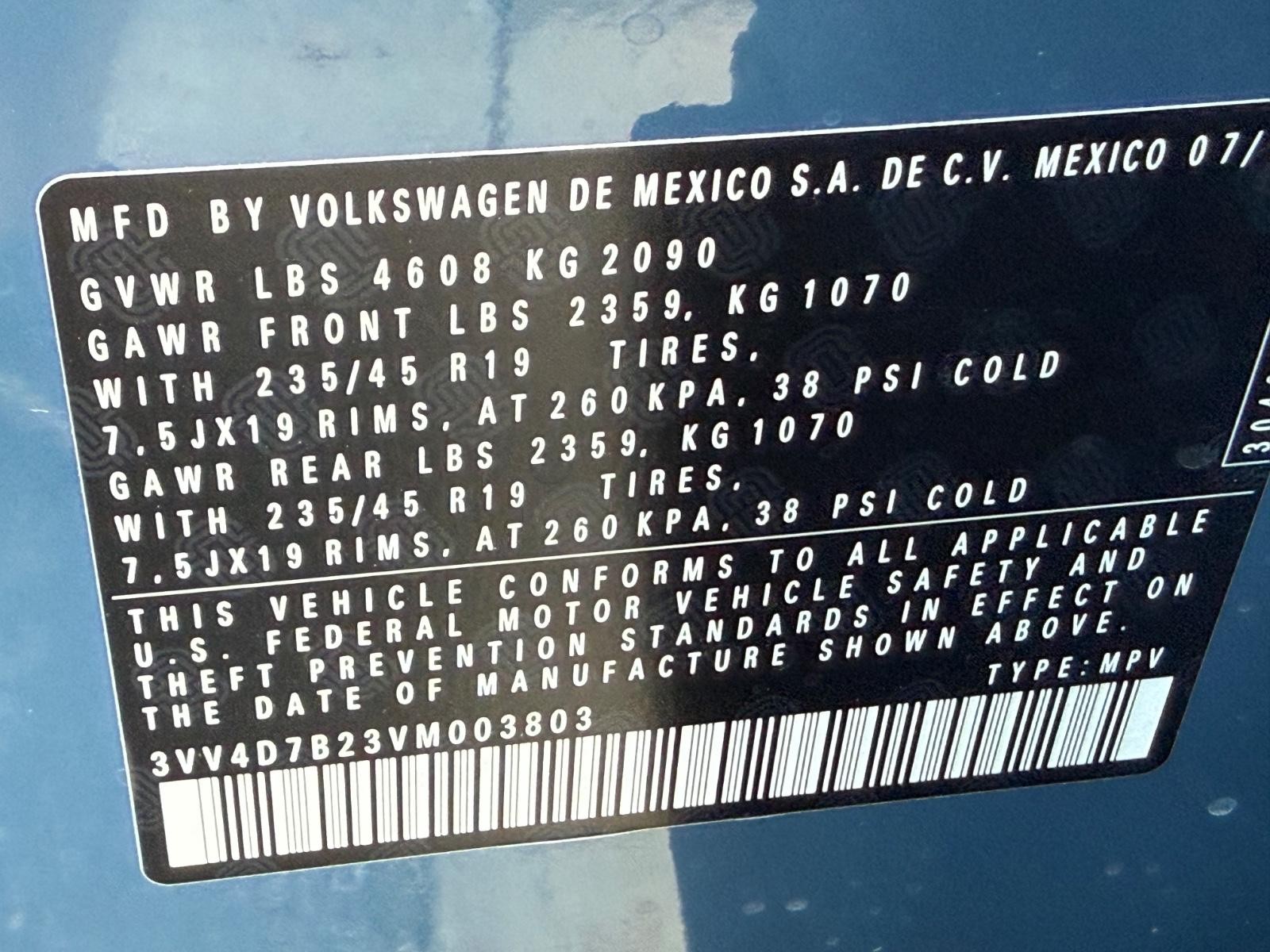 Volkswagen Taos Vehicle Image 17