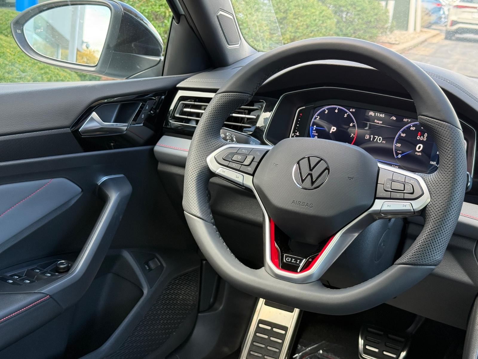 Volkswagen Jetta GLI Vehicle Image 09