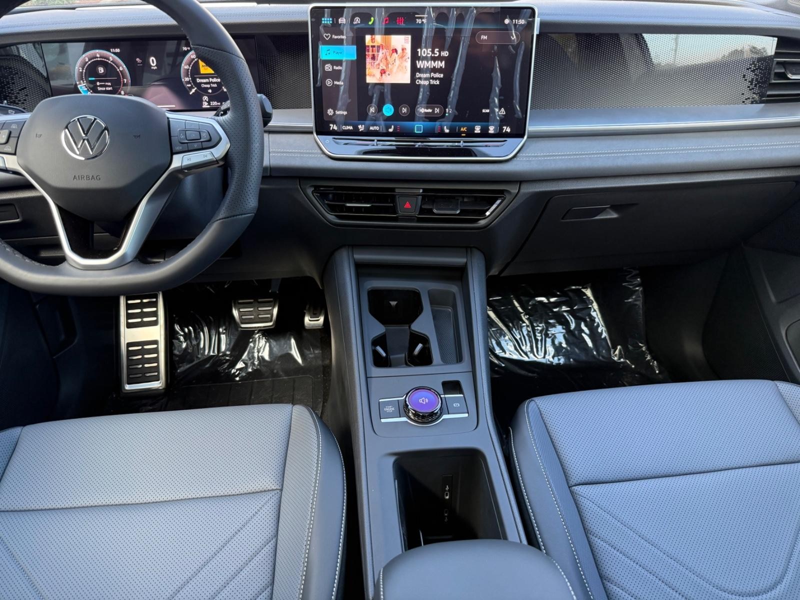 Volkswagen Tiguan Vehicle Image 06