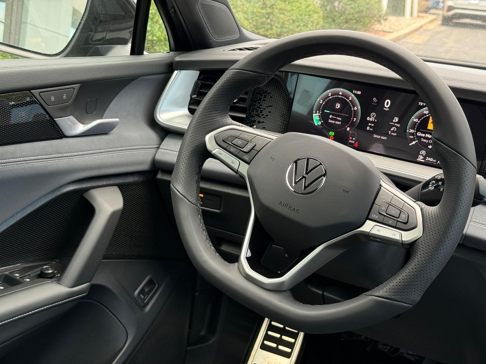 Volkswagen Tiguan Vehicle Image 08