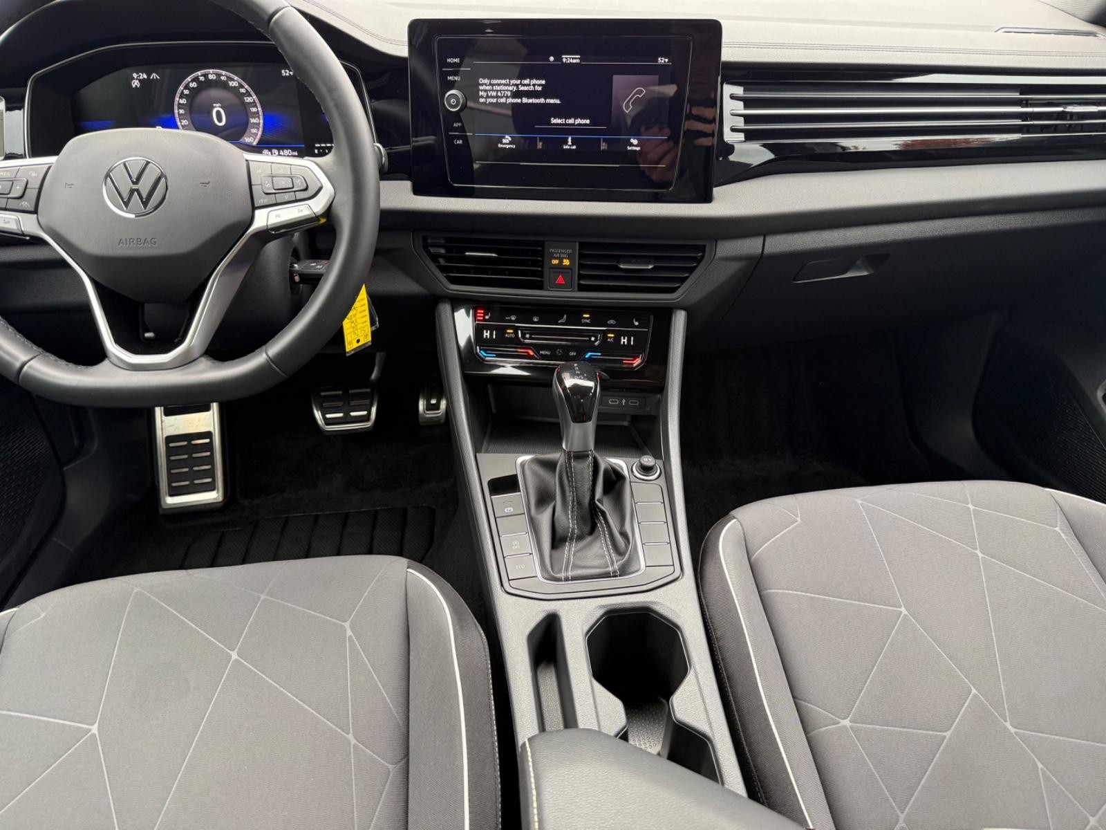 Volkswagen Jetta Vehicle Image 11