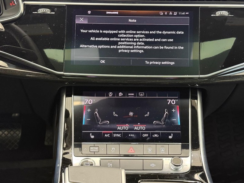 Audi Q7 Vehicle Image 10