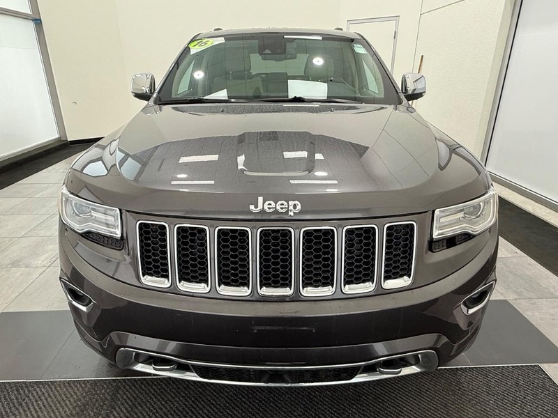 Jeep Grand Cherokee Vehicle Image 7