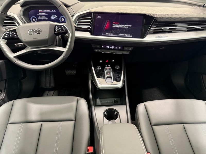 Audi Q4 e-tron Vehicle Image 5