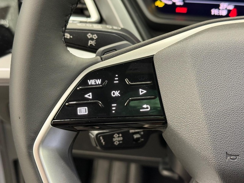 Audi Q4 e-tron Vehicle Image 11
