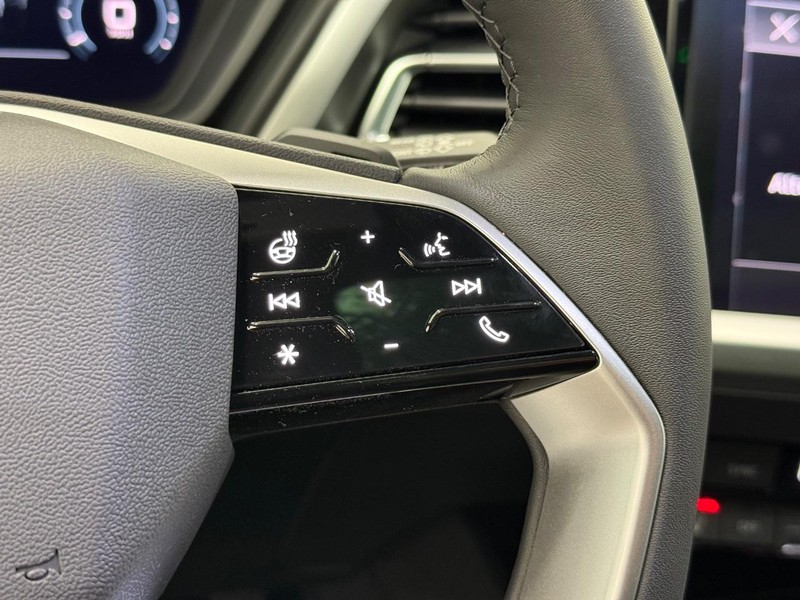Audi Q4 e-tron Vehicle Image 12