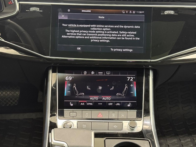 Audi Q7 Vehicle Image 10