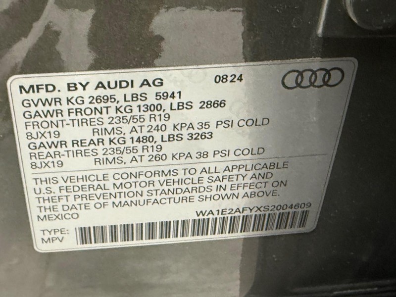 Audi Q5 Vehicle Image 17