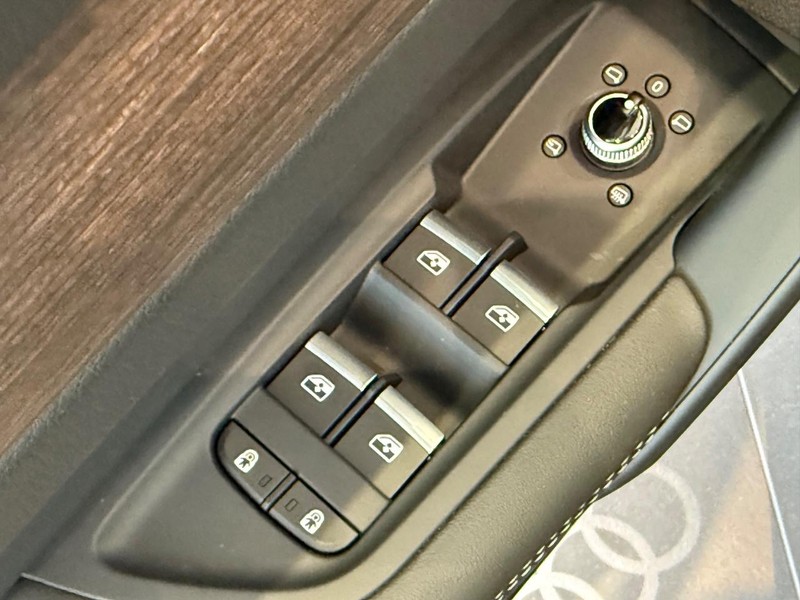 Audi Q5 Vehicle Image 15