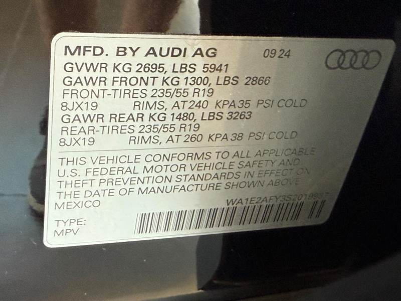 Audi Q5 Vehicle Image 17