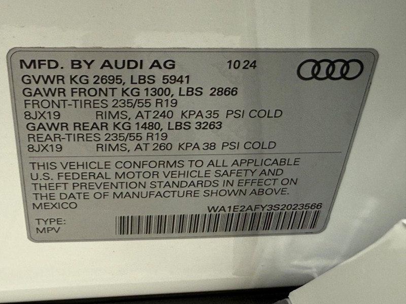 Audi Q5 Vehicle Image 17