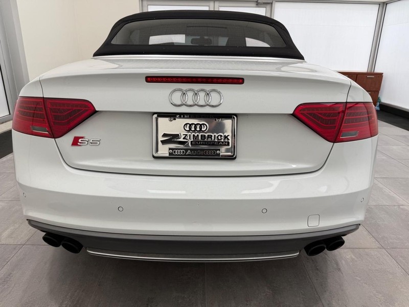 Audi S5 Vehicle Image 3