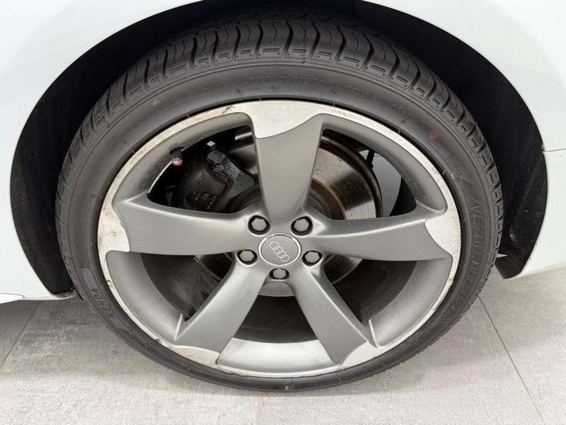 Audi S5 Vehicle Image 5