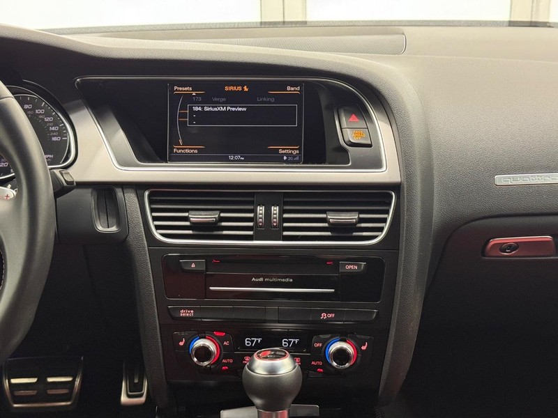 Audi S5 Vehicle Image 10