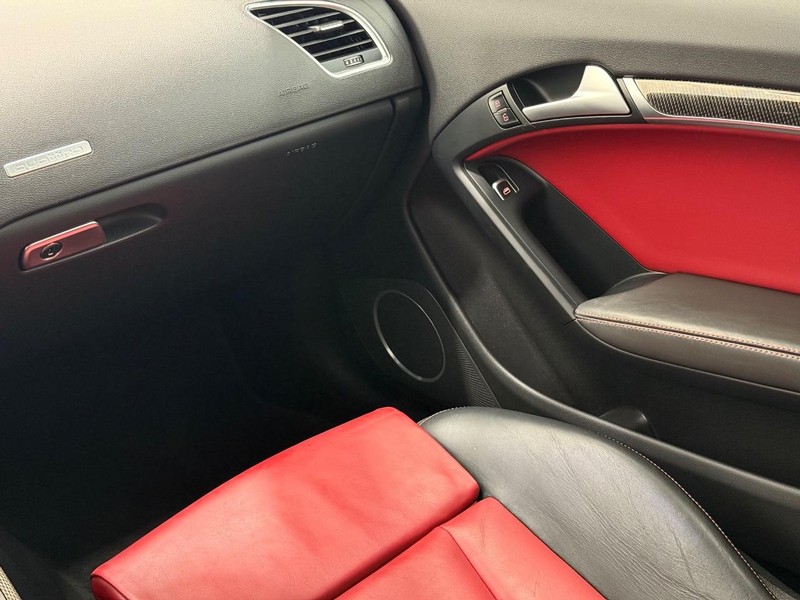 Audi S5 Vehicle Image 13