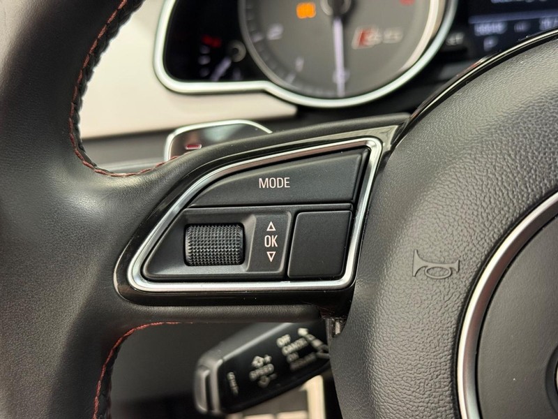 Audi S5 Vehicle Image 15