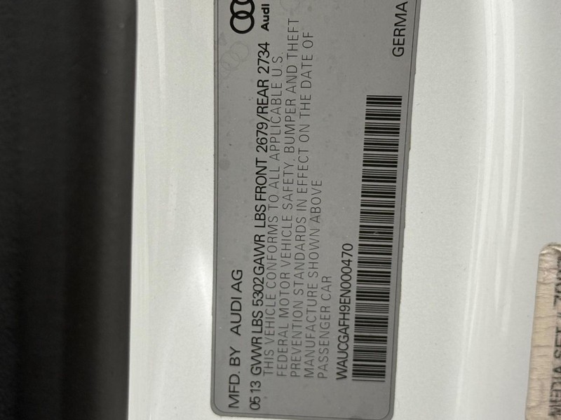 Audi S5 Vehicle Image 23