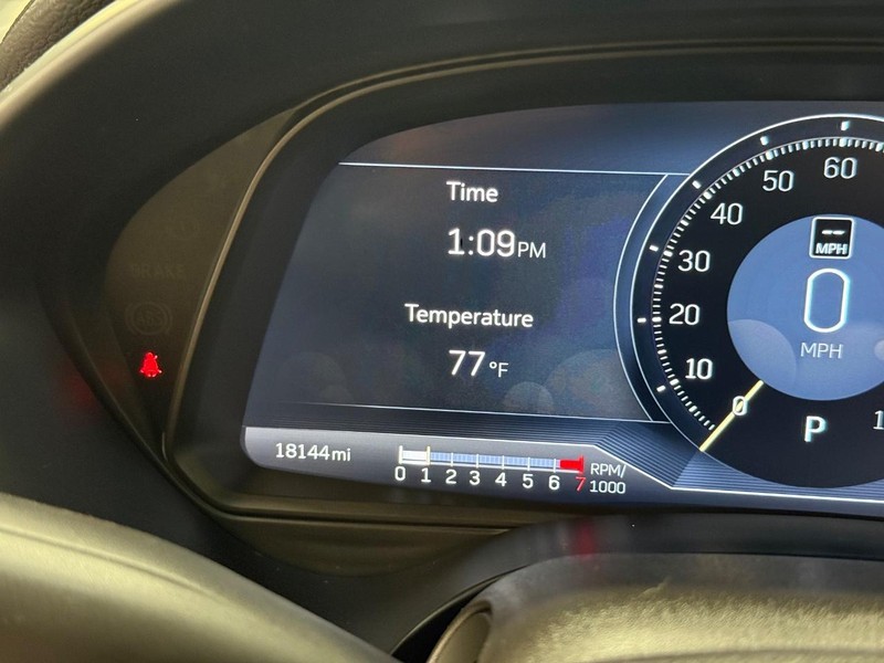 Cadillac CT4 Vehicle Image 17