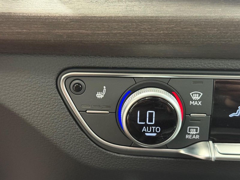 Audi Q5 Vehicle Image 14