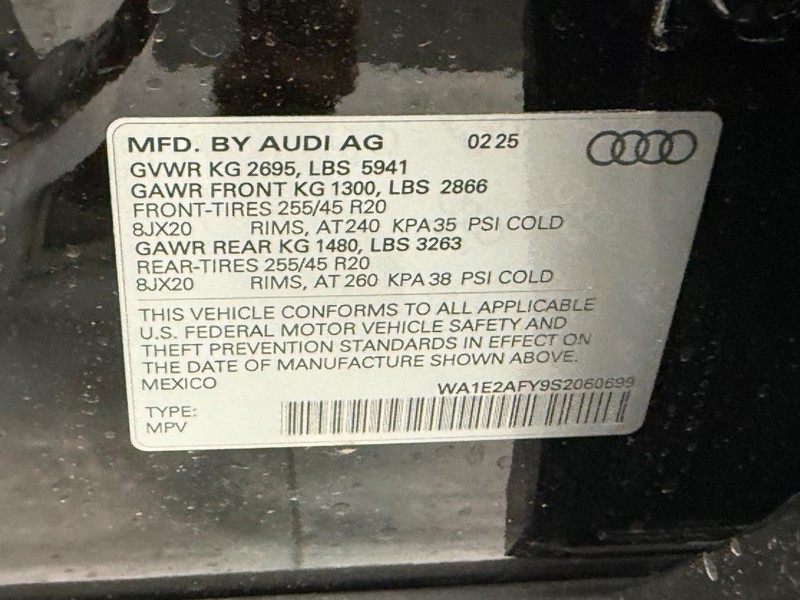 Audi Q5 Vehicle Image 17