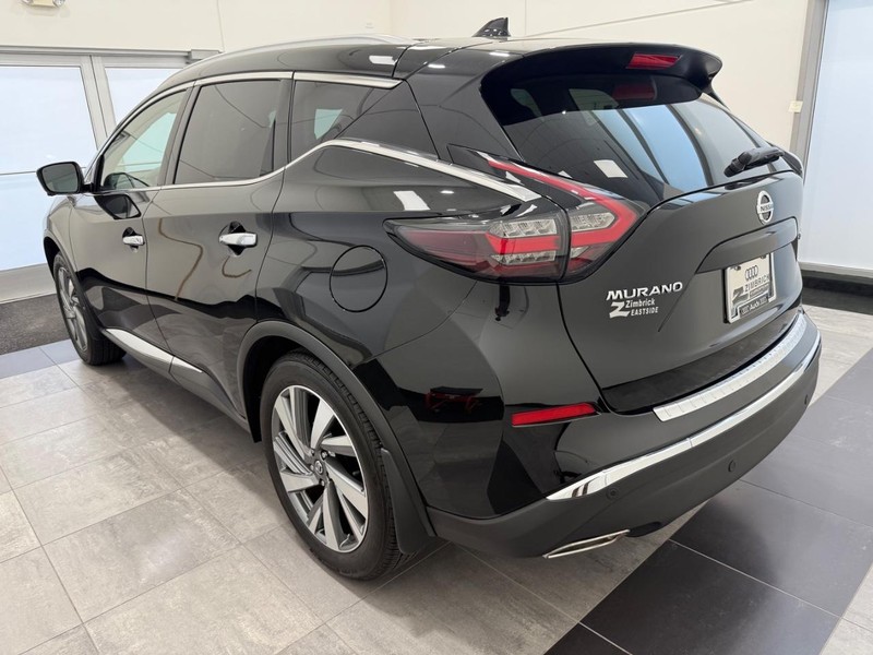 Nissan Murano Vehicle Image 4