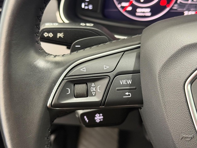 Audi Q7 Vehicle Image 15