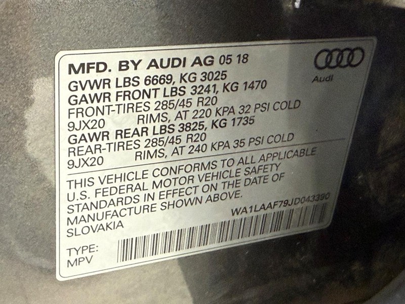 Audi Q7 Vehicle Image 22