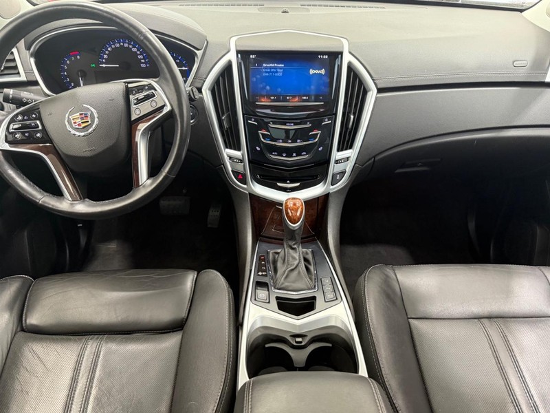 Cadillac SRX Vehicle Image 9