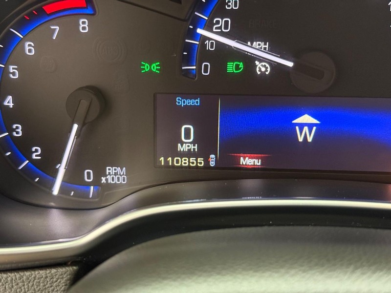 Cadillac SRX Vehicle Image 16