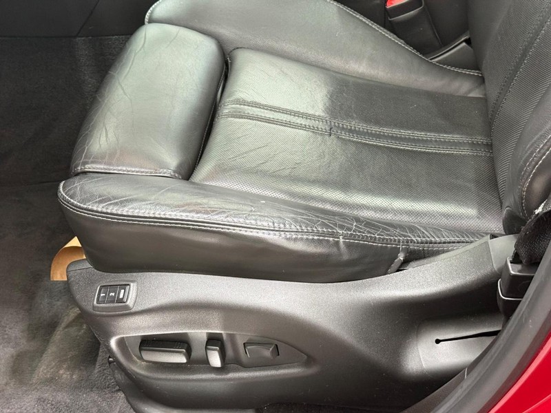 Cadillac SRX Vehicle Image 20