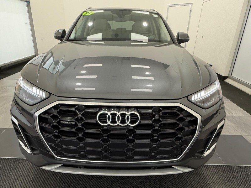 Audi Q5 Vehicle Image 7