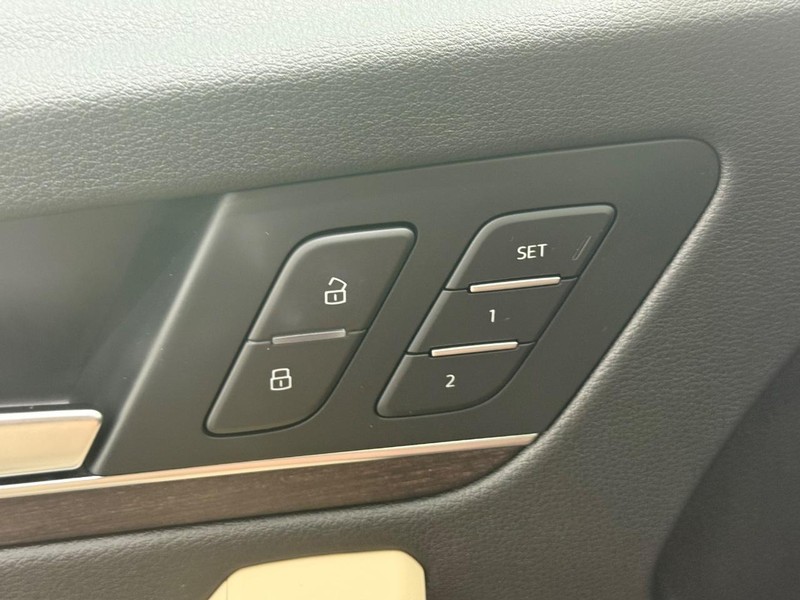 Audi Q5 Vehicle Image 14