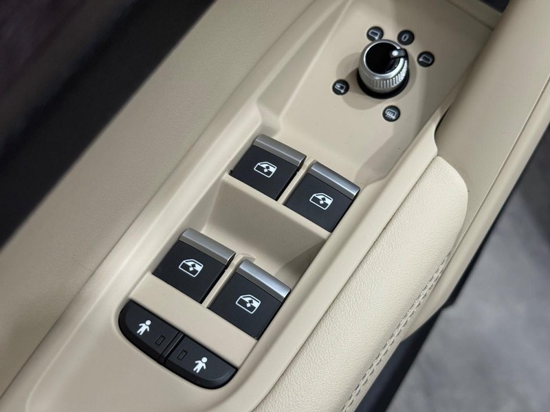 Audi Q5 Vehicle Image 20