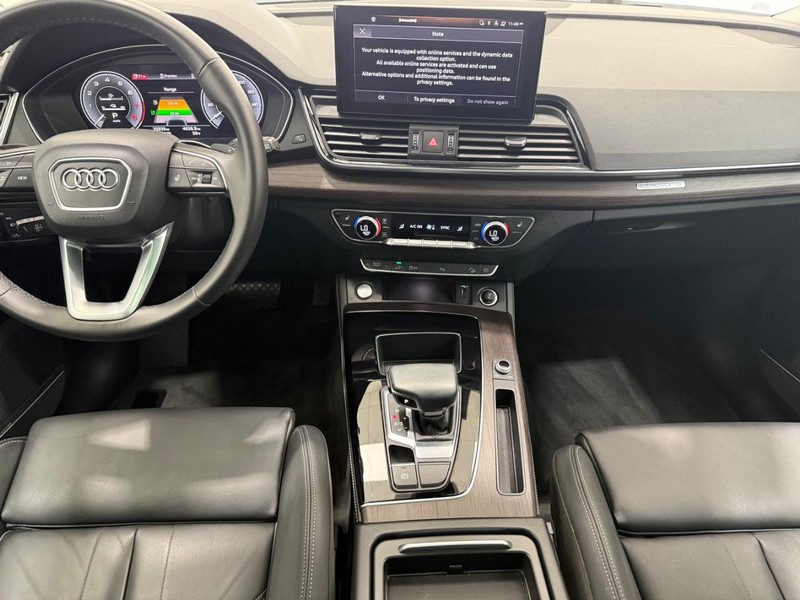 Audi Q5 Vehicle Image 9