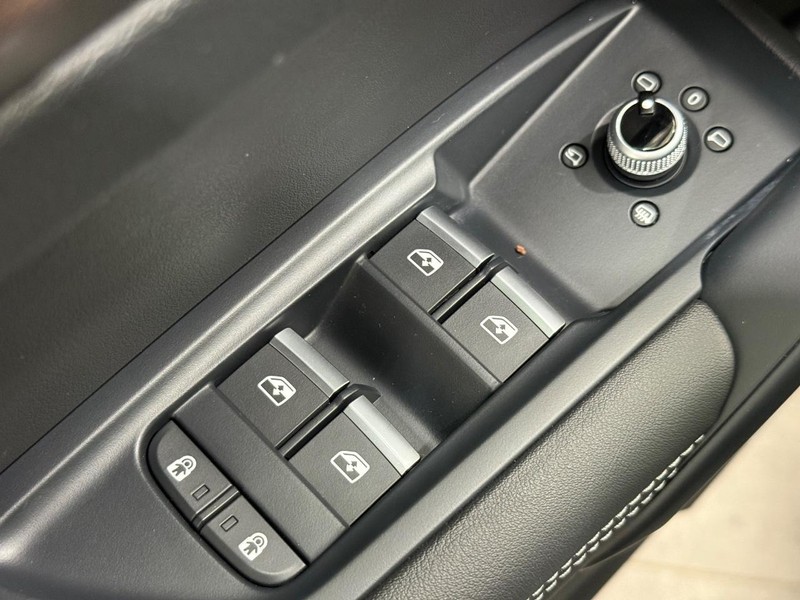 Audi Q5 Vehicle Image 20