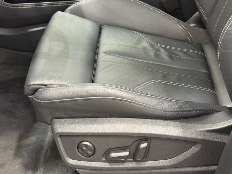 Audi Q5 Vehicle Image 21