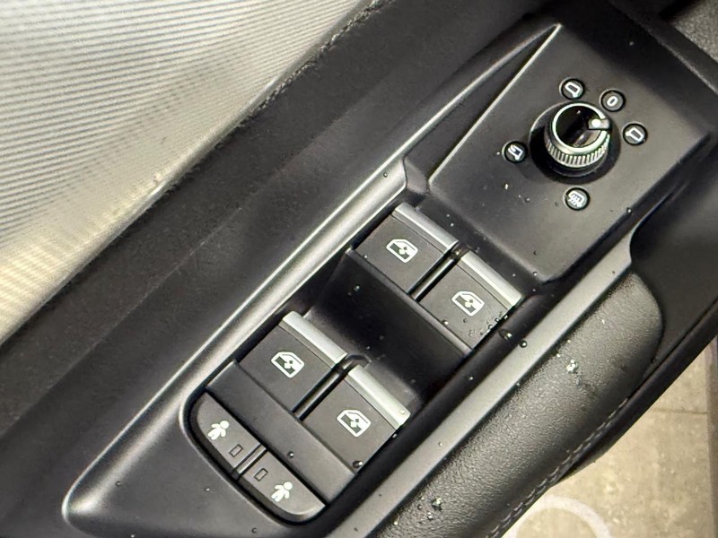 Audi Q5 Vehicle Image 20