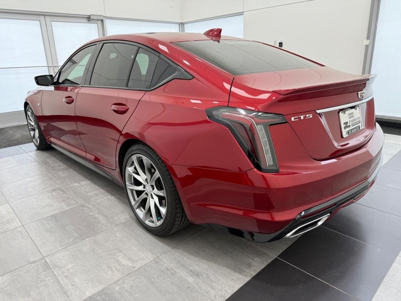 Cadillac CT5 Vehicle Image 4