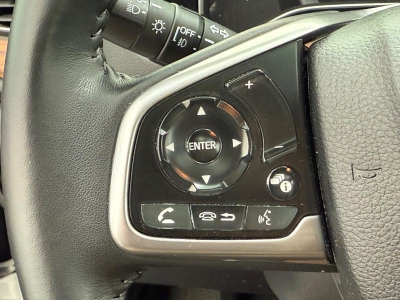 Honda CR-V Vehicle Image 15