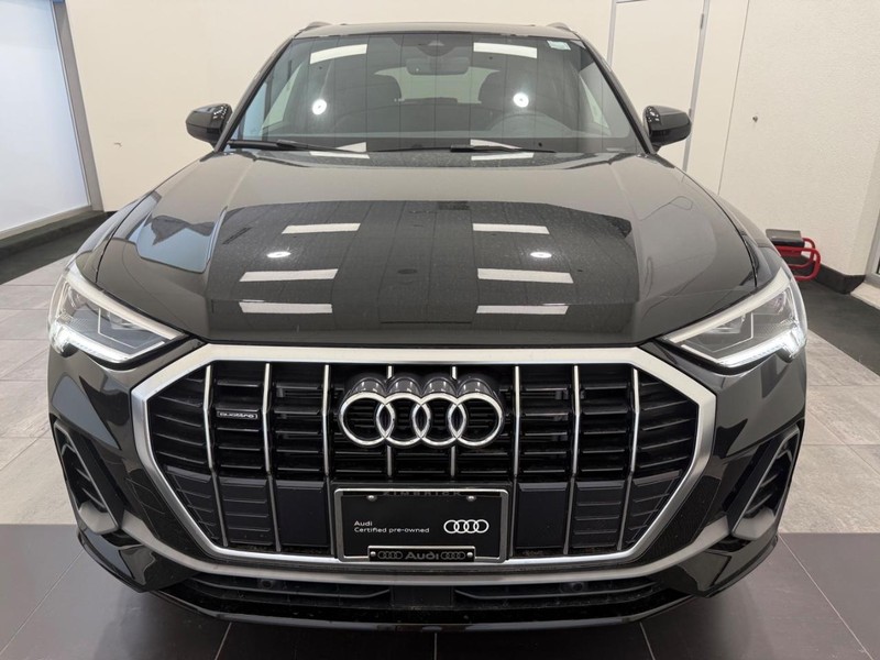 Audi Q3 Vehicle Image 7