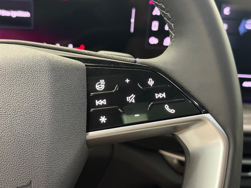 Audi Q5 Vehicle Image 11