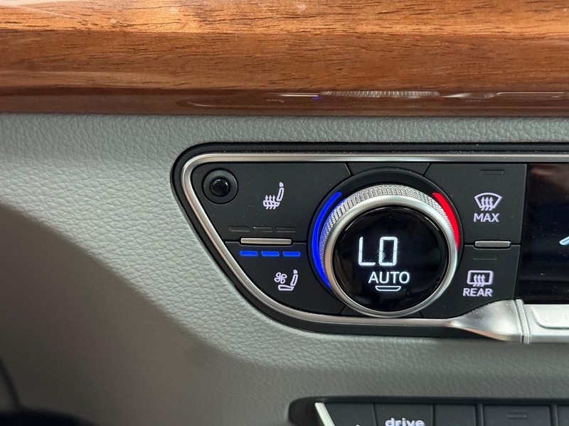 Audi Q5 Vehicle Image 19