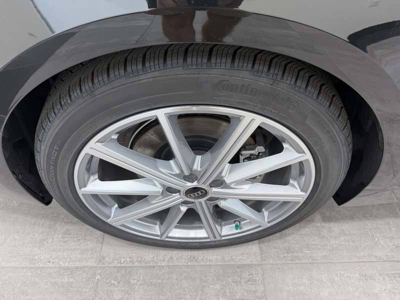 Audi A6 Sedan Vehicle Image 3