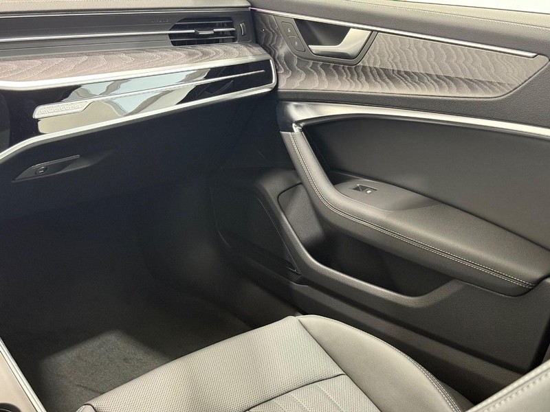 Audi A6 Sedan Vehicle Image 9