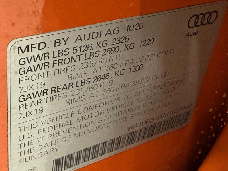 Audi Q3 Vehicle Image 21