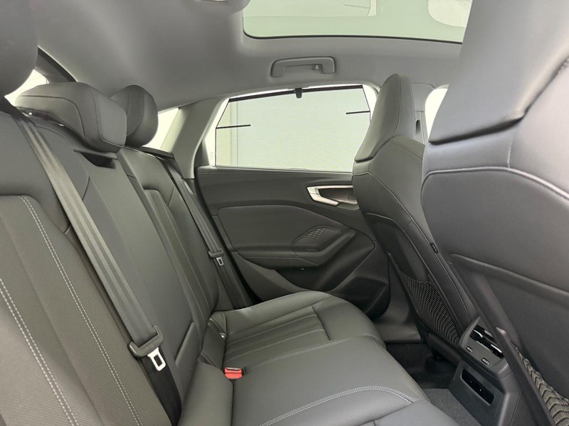 Audi A5 Vehicle Image 4