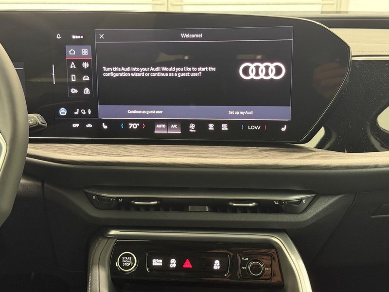 Audi Q5 Vehicle Image 6